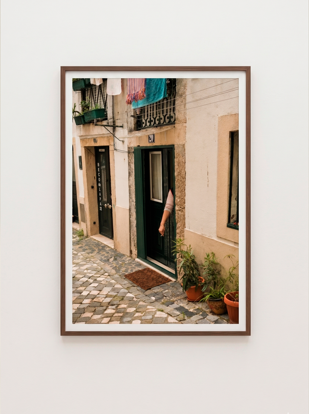 "Salida" — Serie Noches Intermedias — Caio Nery