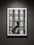 "Suspensión" — Serie Entre Sombras y Puntillas — Anna Jurkovska