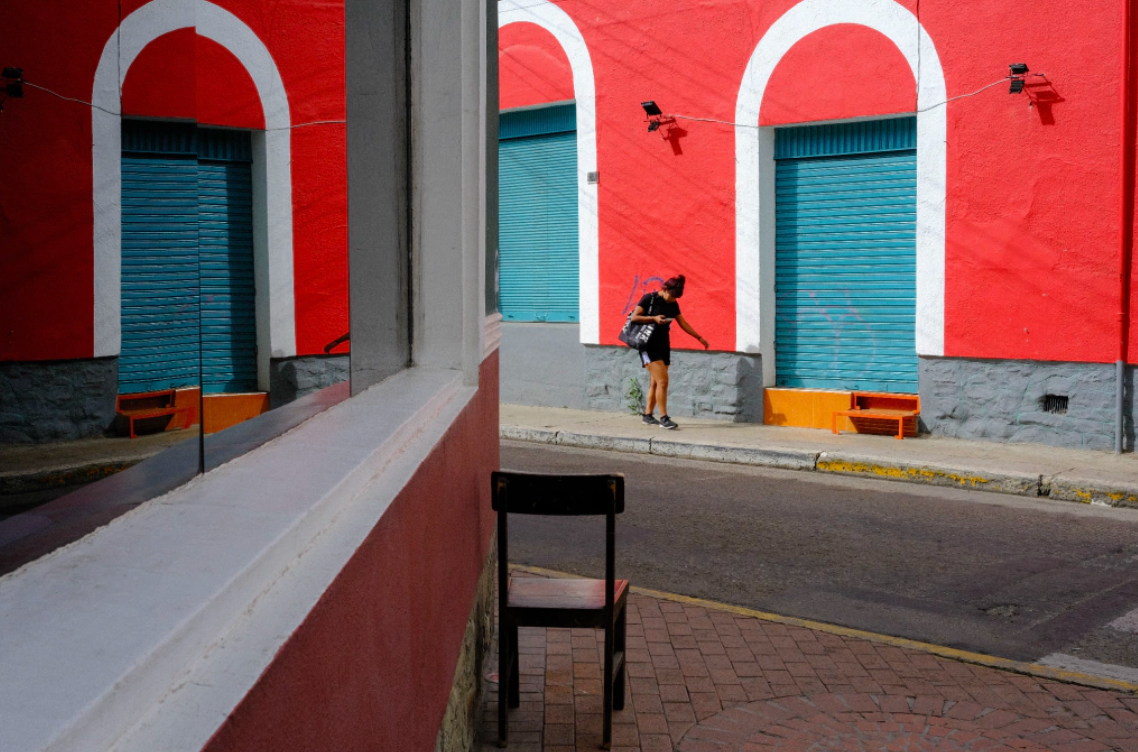Arco y Reflejo — Jeremy Skirrow