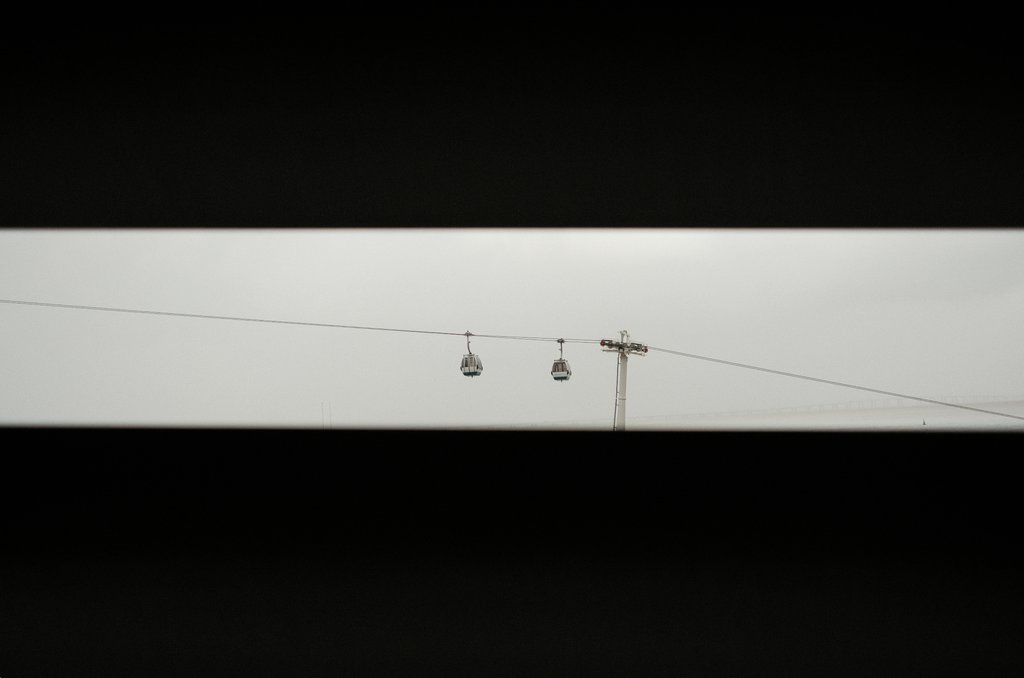 "Tránsito Horizontal" — Serie Noches Intermedias — Caio Nery